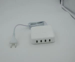 Zidni punjač s 4 USB priključka s kabelskim EU utikačem