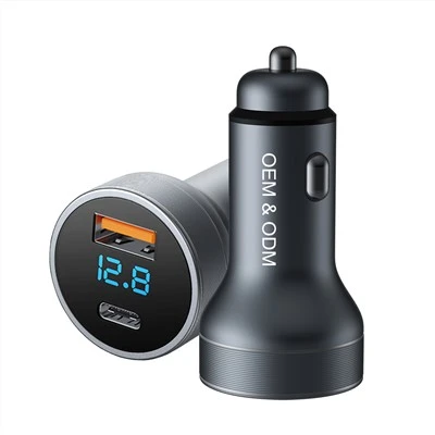 Potpuno metalni dvostruki USB punjač za automobil s 3.1a izlazom